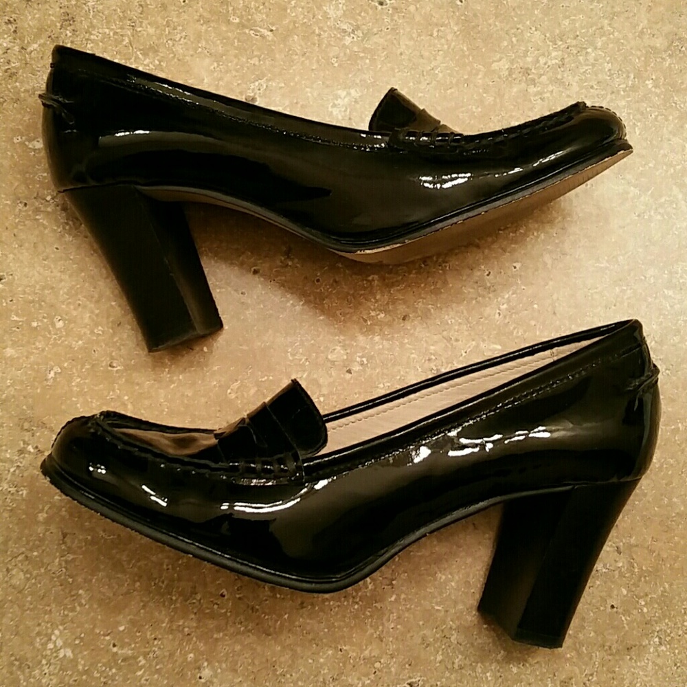 Michael Kors Bayville Black Penny Loafer Heels 6
